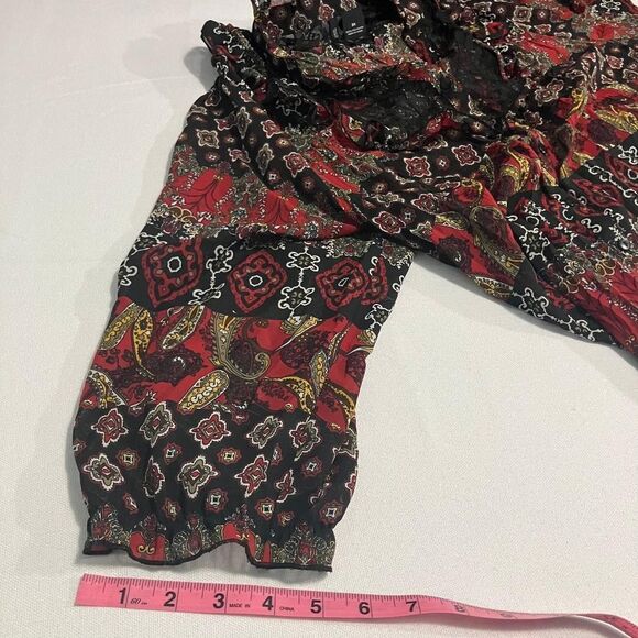New Directions Women's 3X Spanish Goth Floral Boho Peasant Top Red Black Lace - Picture 6 of 8
